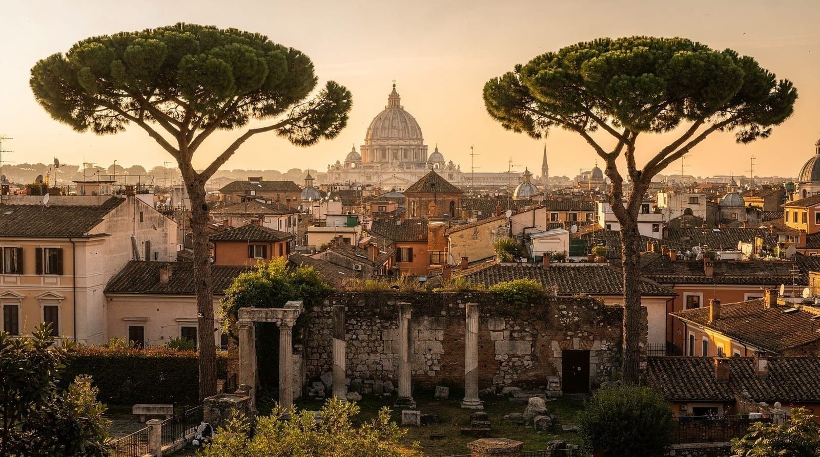 Rome vs Florence vs Venice vs Naples — which should you visit first? — Choosing between Italy's major cities depends on what you want. Here's an honest