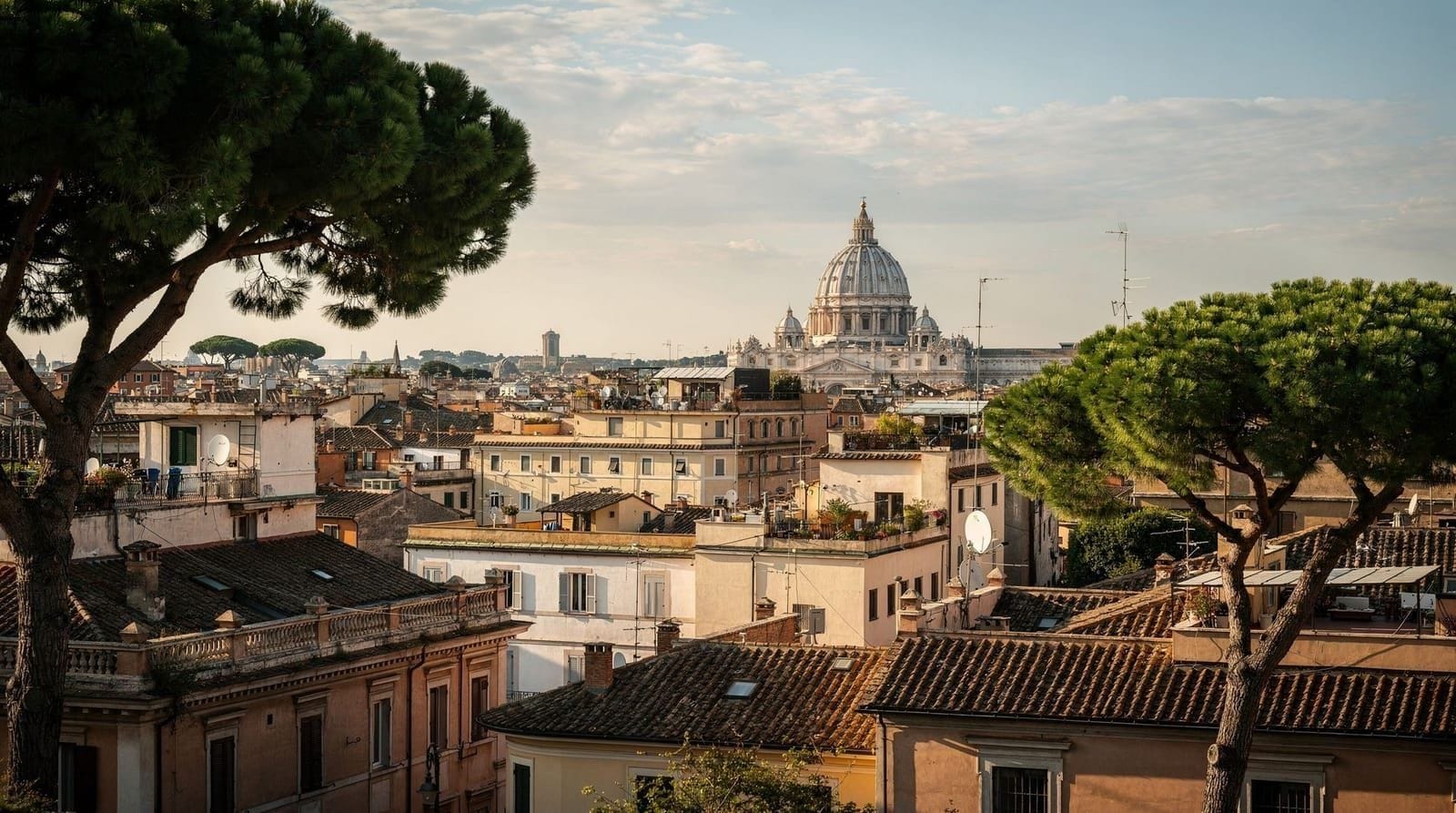Best time to visit Rome — honest month-by-month guide — When is the best time to visit Rome? April–May and late September–October are th