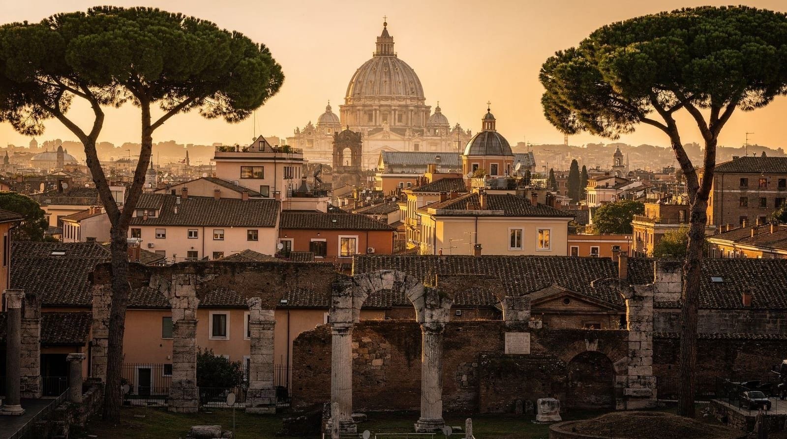 Planning a first visit to Rome: priorities and pacing — First visit to Rome? Here's how to set your priorities, what to book immediately